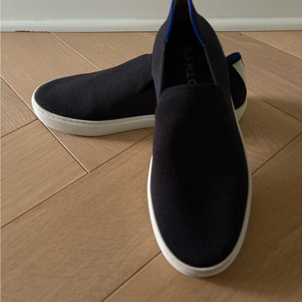 ROTHYS Sz 8.5 The Original Slip On Black Walking Sneakers Women’s Comfort Shoes